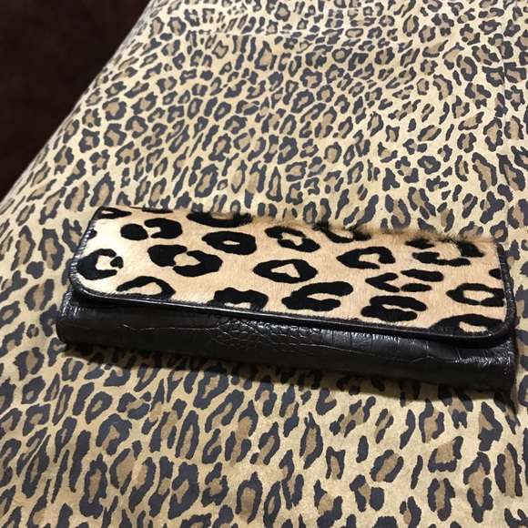 Purse - Picture 3 of 3